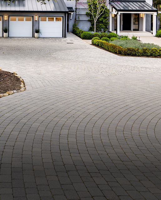 Pavers, Concrete, Patios & Walkways